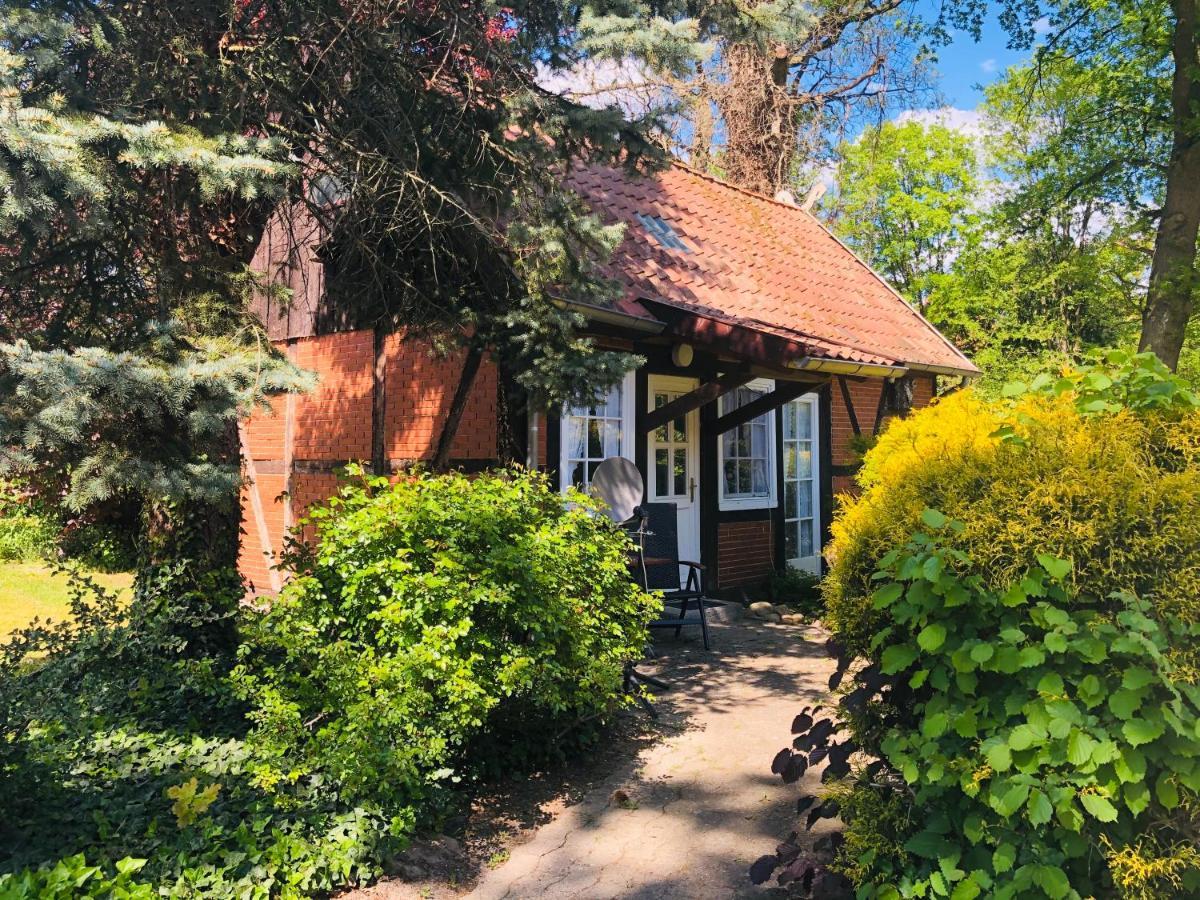 Landhotel Gutshof Im Oertzetal In Oldendorf, Suedheide Херманнсбург Экстерьер фото
