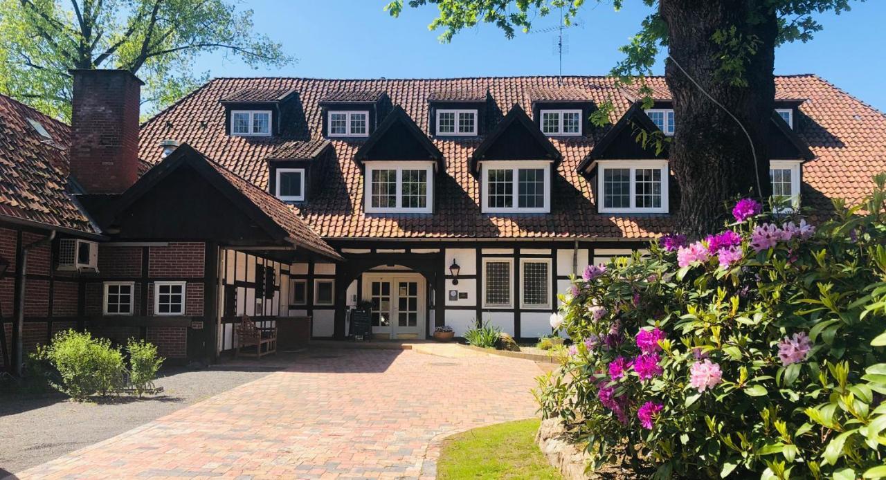 Landhotel Gutshof Im Oertzetal In Oldendorf, Suedheide Херманнсбург Экстерьер фото