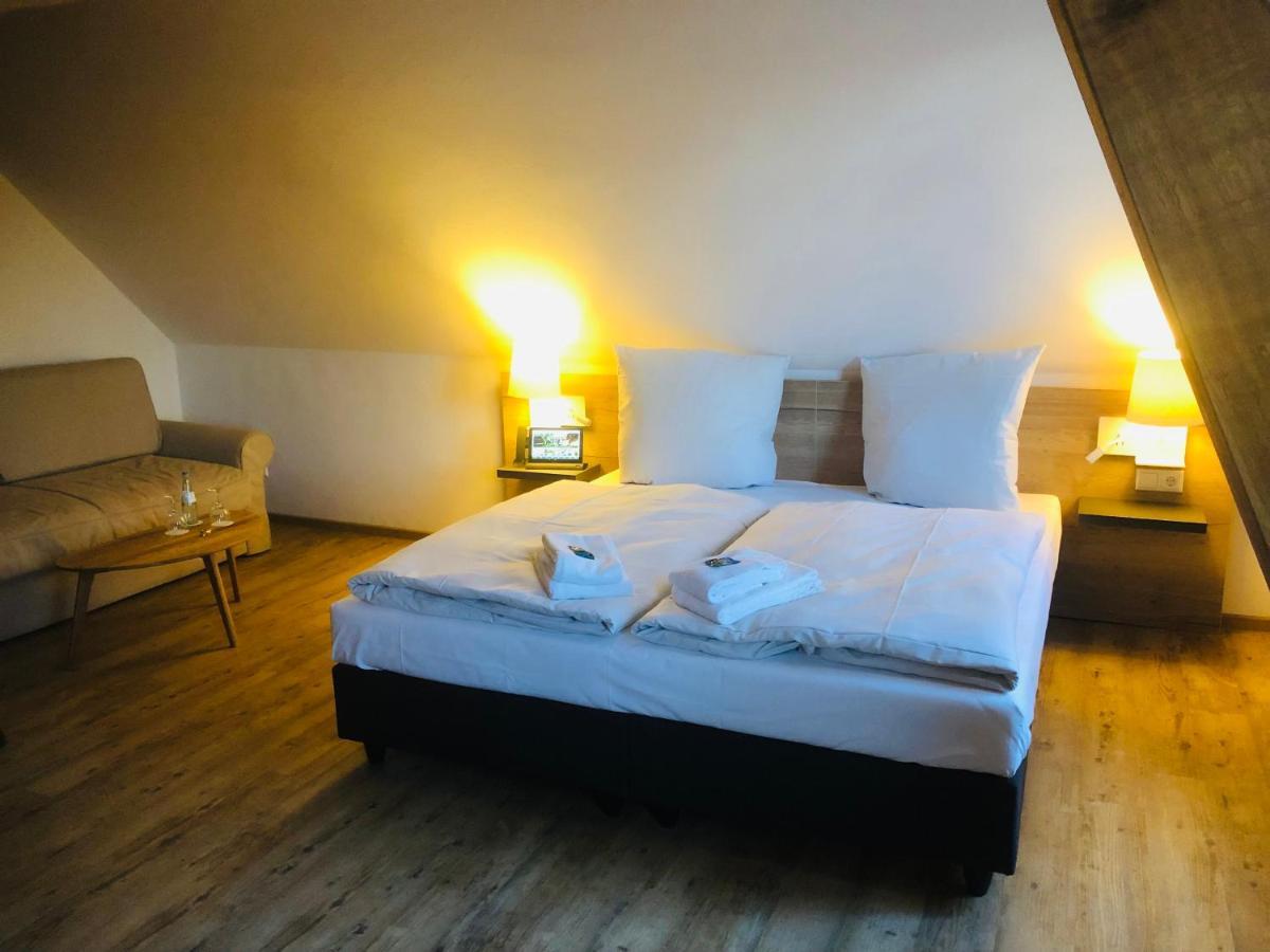 Landhotel Gutshof Im Oertzetal In Oldendorf, Suedheide Херманнсбург Экстерьер фото