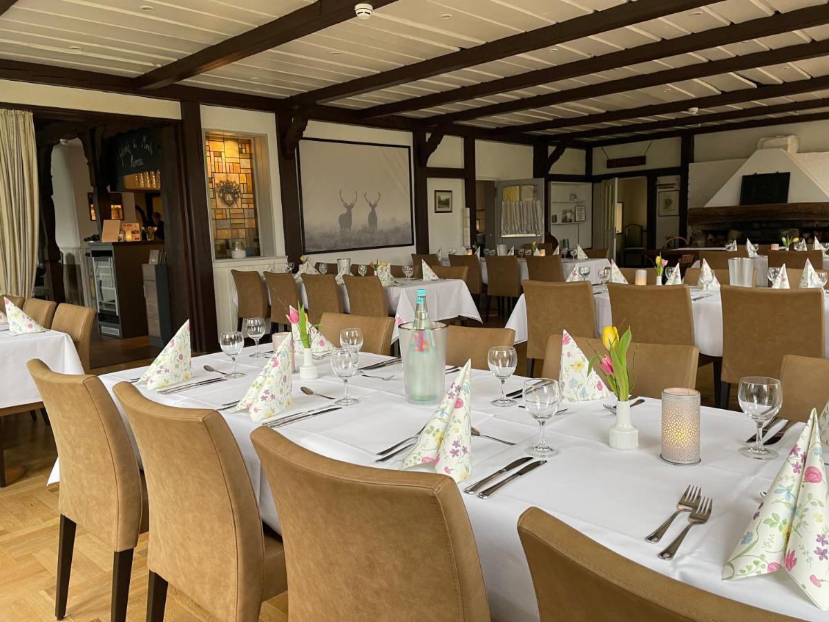 Landhotel Gutshof Im Oertzetal In Oldendorf, Suedheide Херманнсбург Экстерьер фото