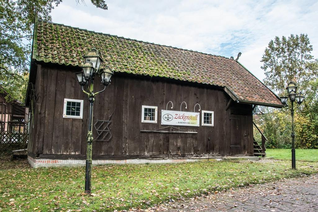 Landhotel Gutshof Im Oertzetal In Oldendorf, Suedheide Херманнсбург Экстерьер фото