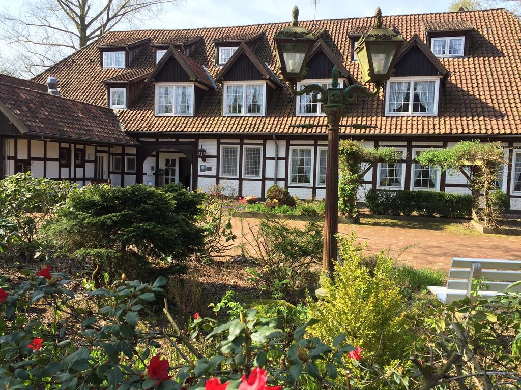 Landhotel Gutshof Im Oertzetal In Oldendorf, Suedheide Херманнсбург Экстерьер фото