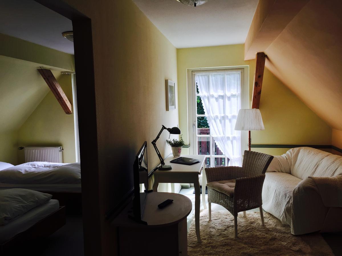 Landhotel Gutshof Im Oertzetal In Oldendorf, Suedheide Херманнсбург Экстерьер фото