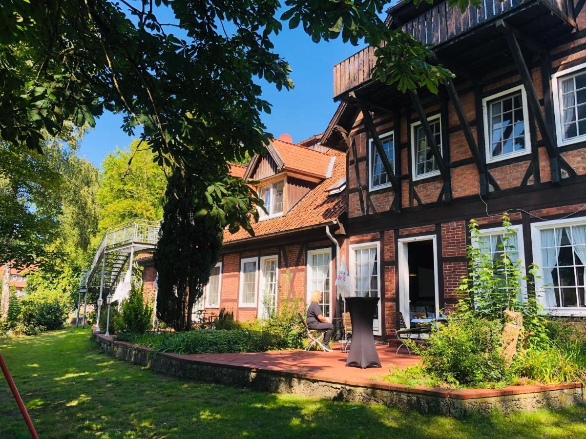 Landhotel Gutshof Im Oertzetal In Oldendorf, Suedheide Херманнсбург Экстерьер фото
