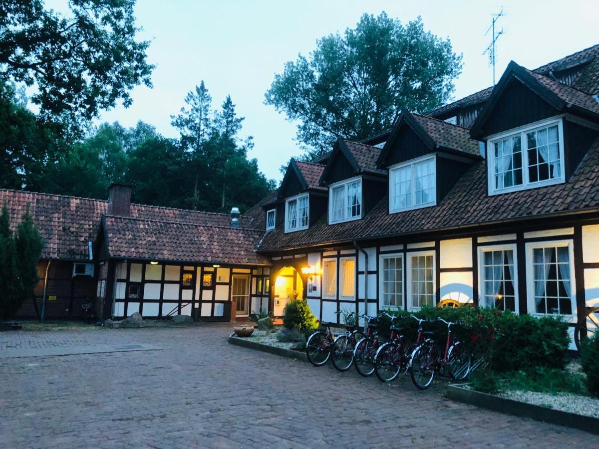 Landhotel Gutshof Im Oertzetal In Oldendorf, Suedheide Херманнсбург Экстерьер фото