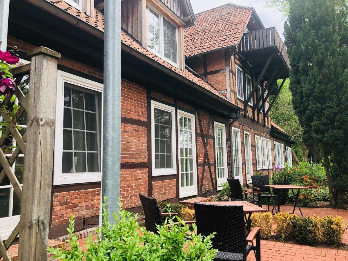 Landhotel Gutshof Im Oertzetal In Oldendorf, Suedheide Херманнсбург Экстерьер фото