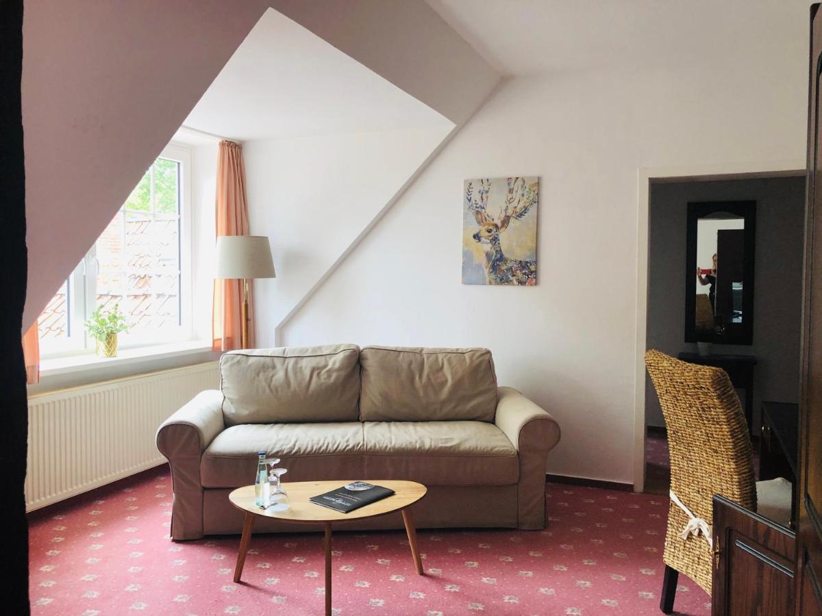 Landhotel Gutshof Im Oertzetal In Oldendorf, Suedheide Херманнсбург Экстерьер фото