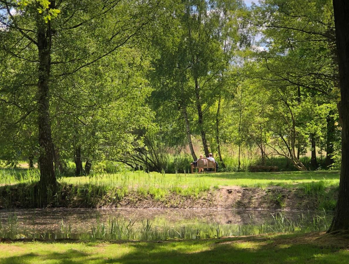 Landhotel Gutshof Im Oertzetal In Oldendorf, Suedheide Херманнсбург Экстерьер фото